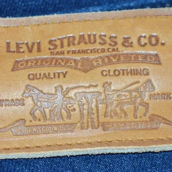 Levi Strauss Co 573 Mom Jean Dark Blue Jeans White Tab - Picture 8 of 9
